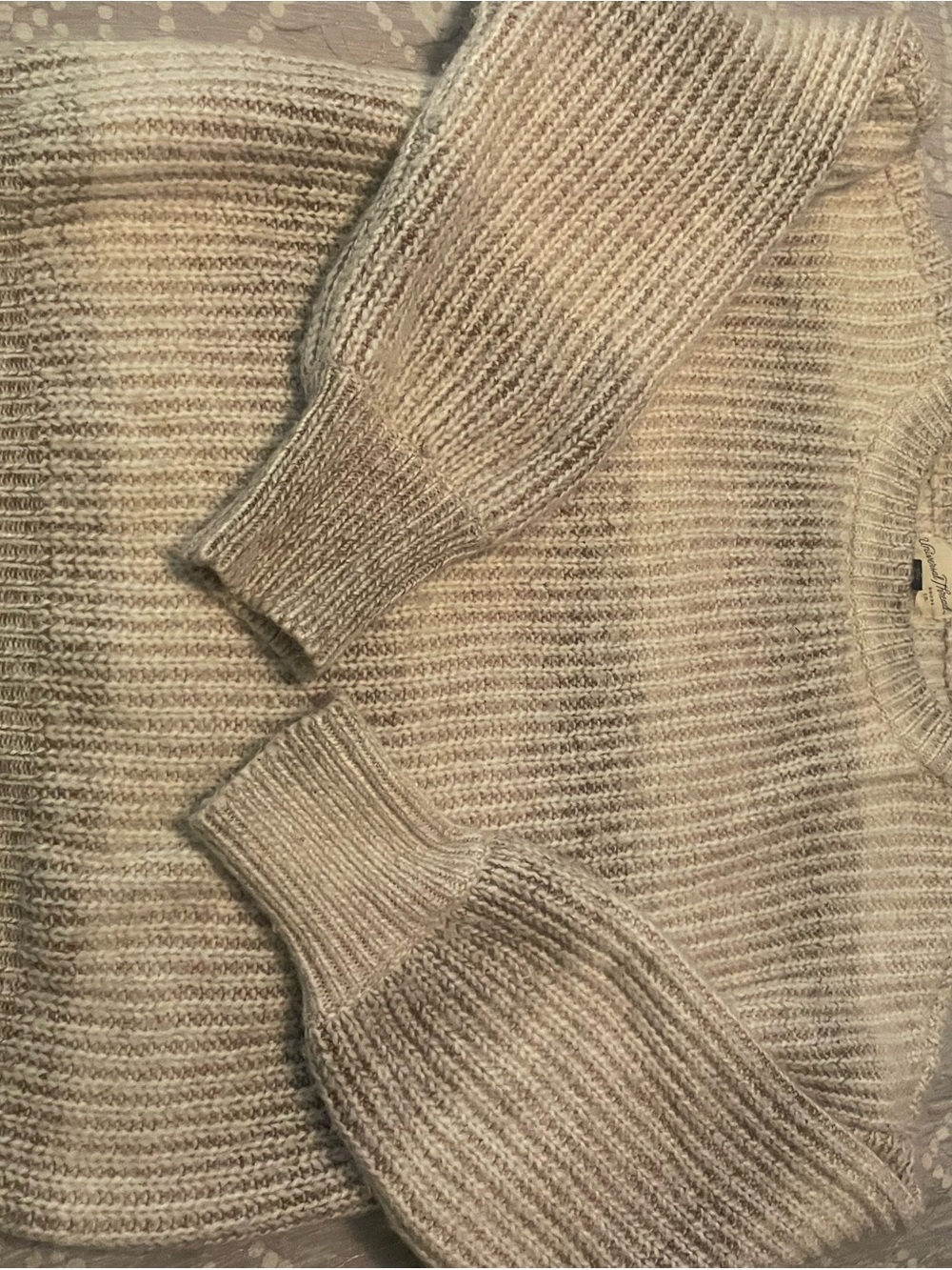 Universal Thread Cream and Tan Ribbed Knit Sweater
